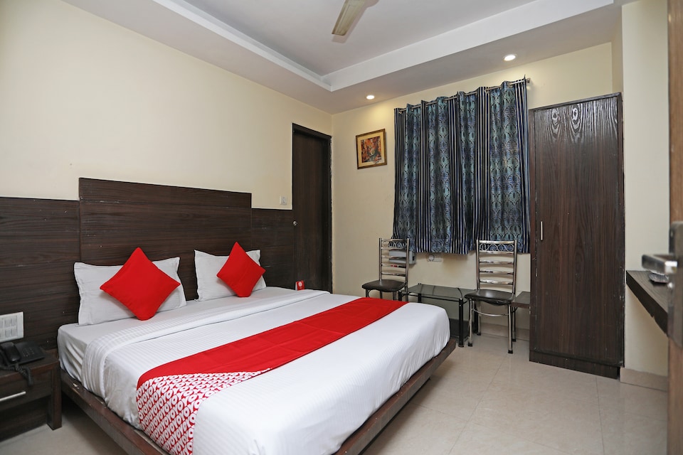 OYO 2373 Hotel D inn, Paharganj Delhi, Delhi