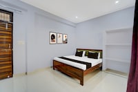 SPOT ON Samrat Hotel