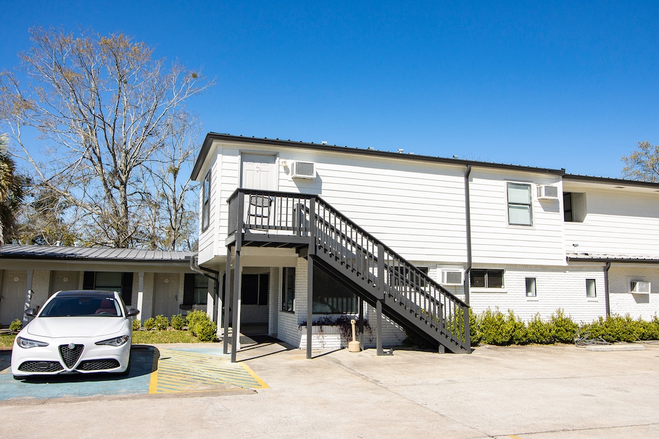 OYO Hotel Sulphur LA Hwy 90 West, Sulphur Central LA, Sulphur LA