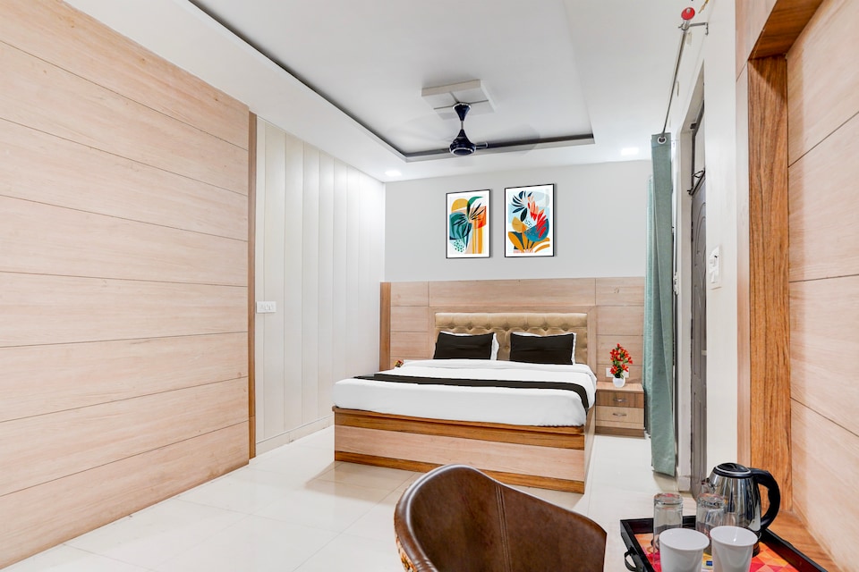 Super Hotel O Subedarganj Railway Junction Formerly Krishna Inn, Railway Station Allahabad, Prayagraj