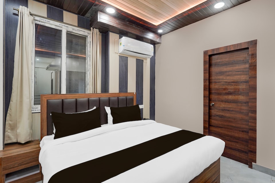 Hotel O THE GOMTI GLITZ, Gomti Nagar Lucknow, Lucknow