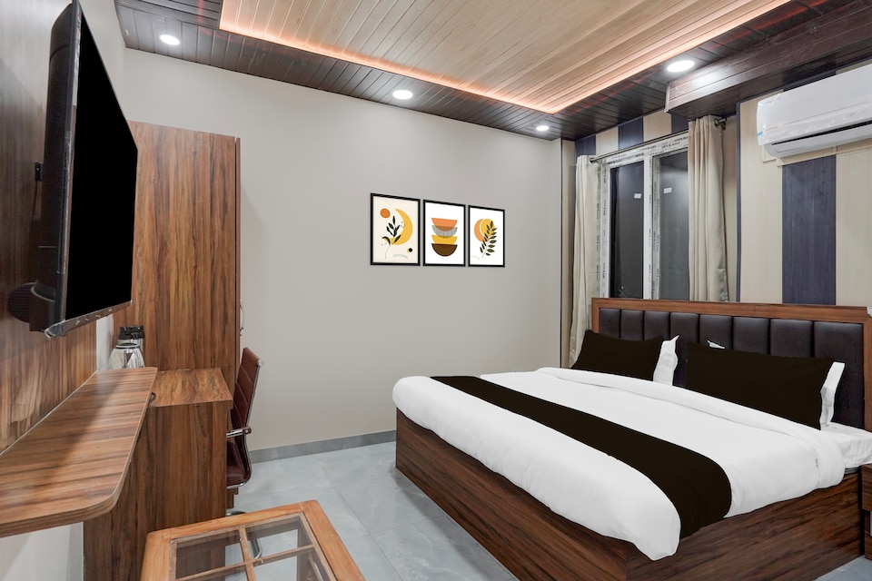 Hotel O THE GOMTI GLITZ, Gomti Nagar Lucknow, Lucknow