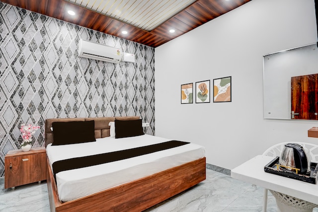 Hotel O HANNU HOTEL Panipat Junction