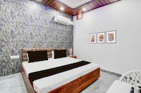 Hotel O HANNU HOTEL Panipat Junction
