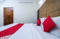 OYO Hotel Delight Inn Near Chhatarpur Metro Station