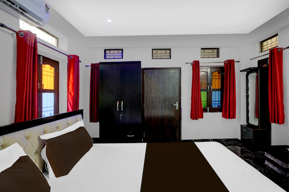 Flagship Hotel O GRAND VIEW MANSION HOTEL, Udaipur Central, Udaipur