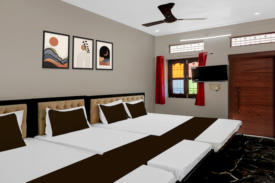 Flagship Hotel O GRAND VIEW MANSION HOTEL, Udaipur Central, Udaipur