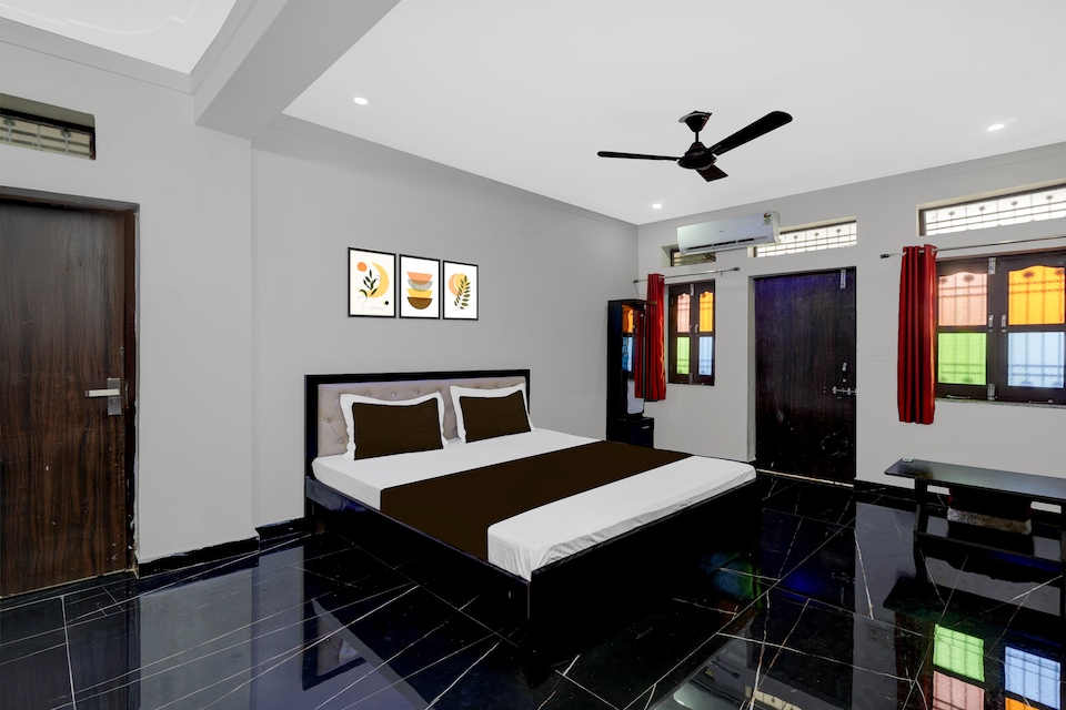 Flagship Hotel O GRAND VIEW MANSION HOTEL, Udaipur Central, Udaipur