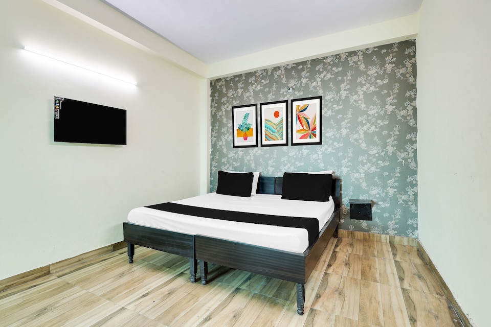Hotel O New Hotel River Park, Faridabad, Faridabad