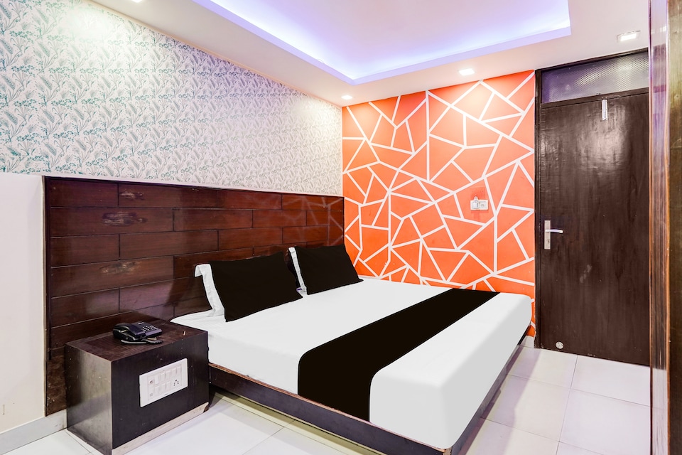 Hotel O Priya Palace, Paharganj Delhi, Delhi