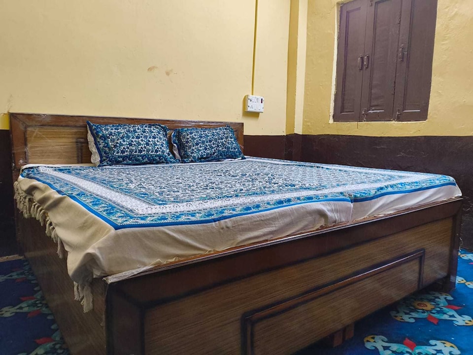Hotel O Royel Blue Moon Guest House, Gajarula, Gajarula
