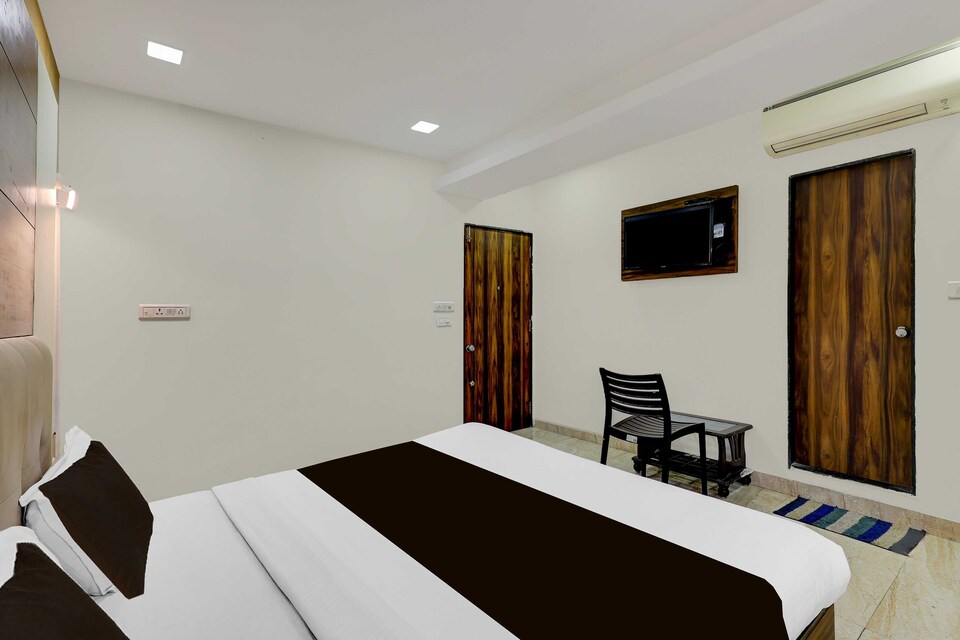 Power Break Hotel O sun villa ( 6hrs Slot ), Satellite-Prahlad Nagar Ahmedabad, Ahmedabad