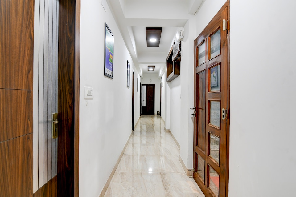 Hotel O R JOHNSON, Rajarhat Kolkata, Kolkata