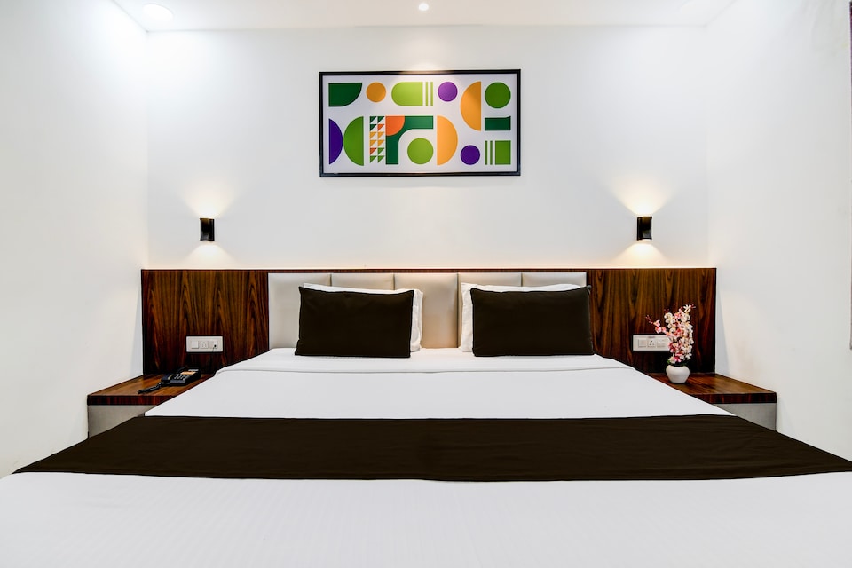 Hotel O R JOHNSON, Rajarhat Kolkata, Kolkata