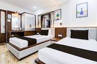 Hotel O R JOHNSON