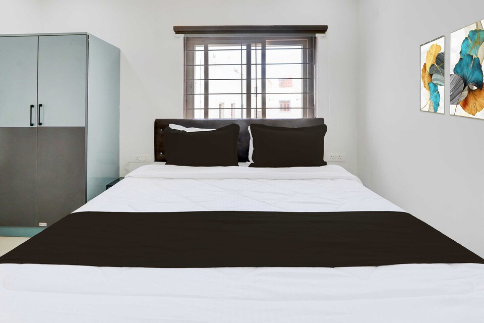 Power Break Hotel O Viraj Luxury Stay ( 6hrs Slot ), Nakkalagutta Hanamkonda Warangal, Warangal