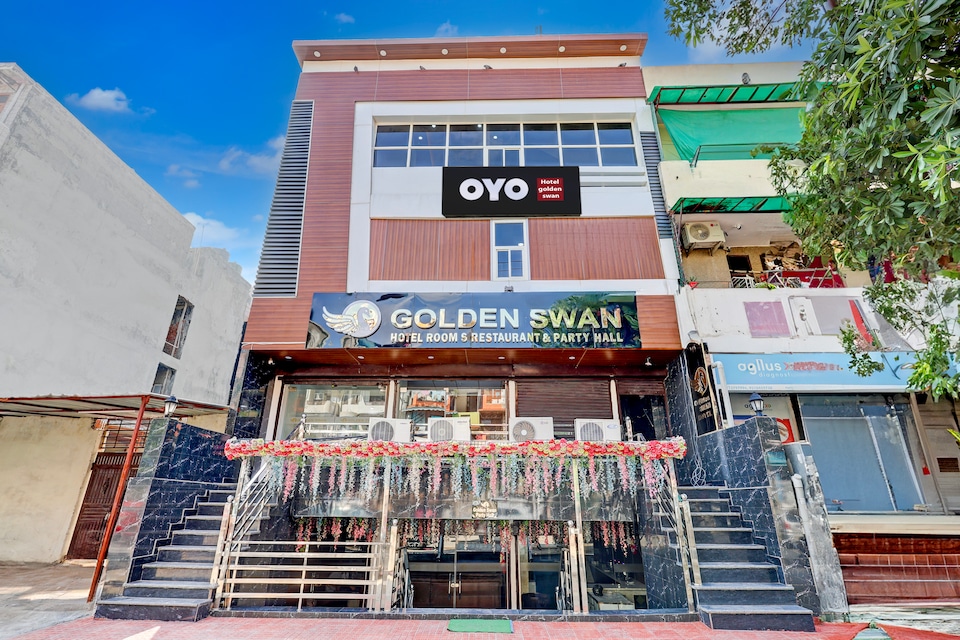 Hotel O Golden Swan Hotel Hindon Airport Domestic Terminal Gaziabad, Ghaziabad City, Ghaziabad