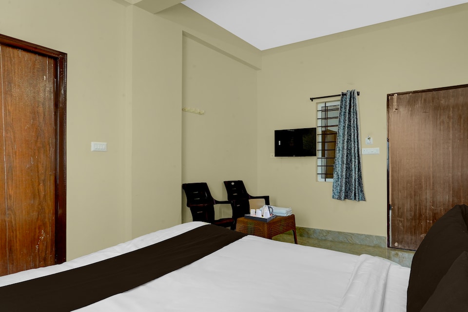 Hotel O Abbigere Lakeview Bangalore Formerly Shree Venkateshwar Atithi Comforts, Yeshwantupur Bangalore, Bangalore