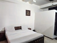 SPOT ON Pradhan Guest House