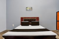 SPOT ON Pradhan Guest House Kanth Railway Station