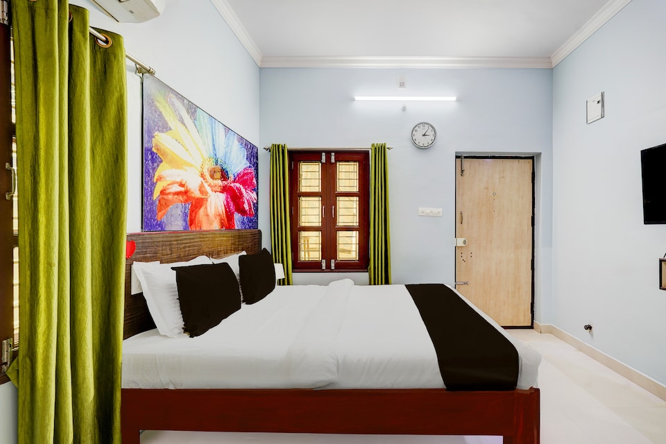 Super Hotel O Chittoor Railway Station Formerly Four Oaks, Chittoor city, Chittoor