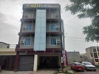 Hotel O Sector 52 Chandigarh Formerly Hari Residency