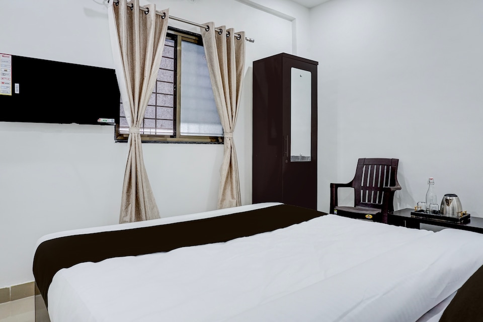 Hotel O Spark Inn, Kharadi Pune, Pune