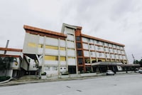 Dancenter In Angeles Pampanga Near Clark International Airport Formerly Boss Hotel