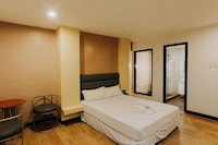 Dancenter Boss Hotel Angeles, Near Clark International Airport 