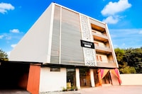 Hotel O Dallupura Road Noida