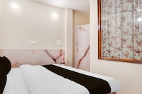 Hotel O Ramesh Nagar Metro Station Formerly Rosewood