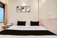 Hotel O Ramesh Nagar Metro Station Formerly Rosewood