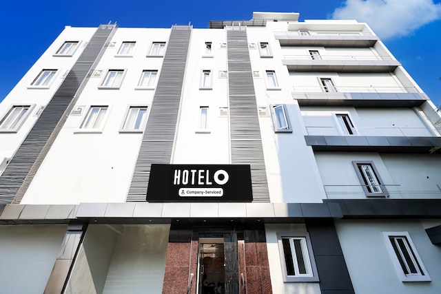 Super OYO Hotel O Kurnool City Railway Junction Formerly Diamond Court