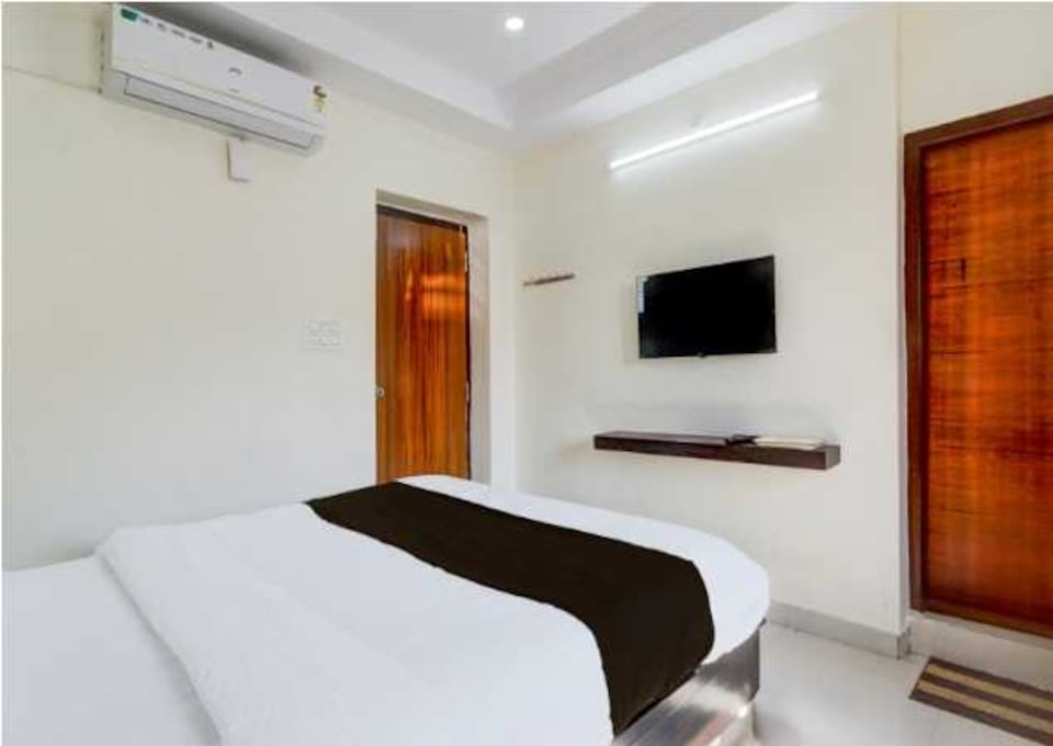 Townhouse Sartha Convention Centre Formerly GMR Serenity Suits, LB Nagar - Ramoji, Hyderabad