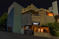 Collection O Begumpet Railway Station