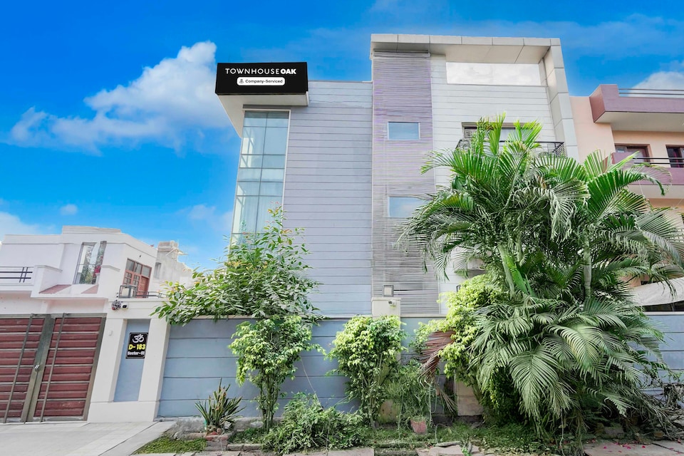 Townhouse Oak Sector 51 Noida, Noida Stadium, Noida