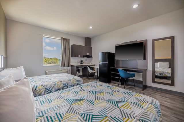 2 Queen Beds | Non-Smoking, Kitchen