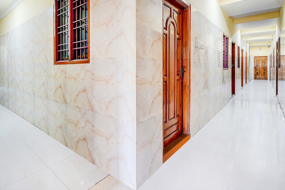 Hotel O Manali Crossway Chennai, Central Chennai, Chennai