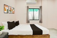 HOTEL O SKYLITE Vhirgaon