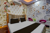 HOTEL O TWINS PALACE Kalyanpur Railway Station