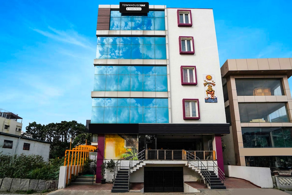 Townhouse Oak HBR Layout, Manyata Bangalore, Bangalore