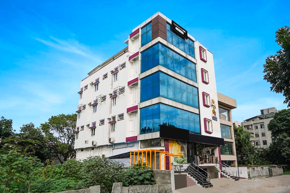 Townhouse Oak HBR Layout, Manyata Bangalore, Bangalore