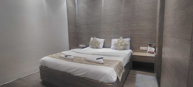 Hotel O Smriti Stay
