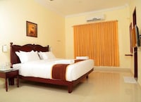 Collection O Kangarappady Formerly Cochin Residency