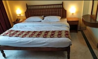 Collection O Kangarappady Formerly Cochin Residency