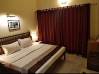 Collection O Kangarappady Formerly Cochin Residency