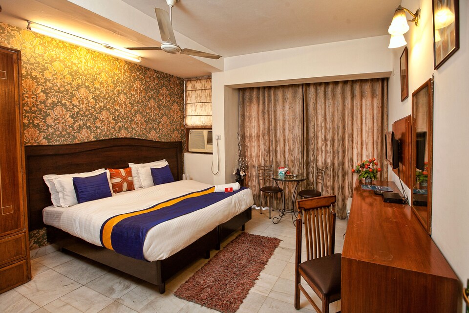 OYO 479 Hotel JJ House, Huda 2, Gurgaon