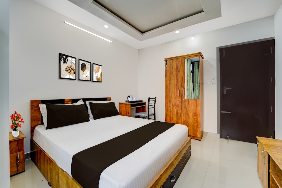 Super Hotel O Erumeli Bus Terminal Kottayam Formerly Pious B Residency, Kottayam, Kottayam