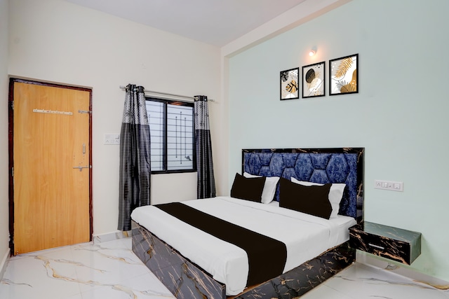 SPOT ON Hotel Royal Inn Bābupet Railroad Station