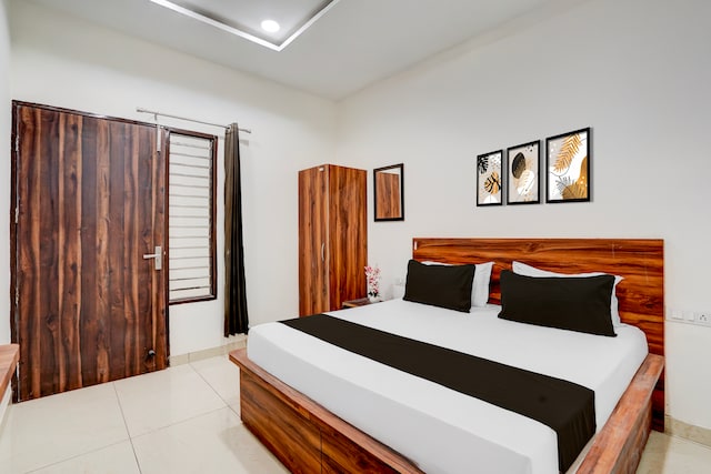 Hotel O FLOWER VILLA 